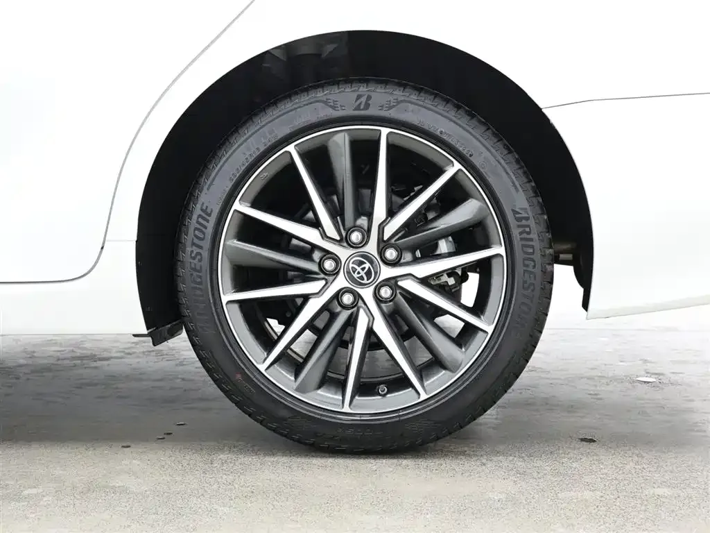 Toyota Camry 2022 из CN, фото 7