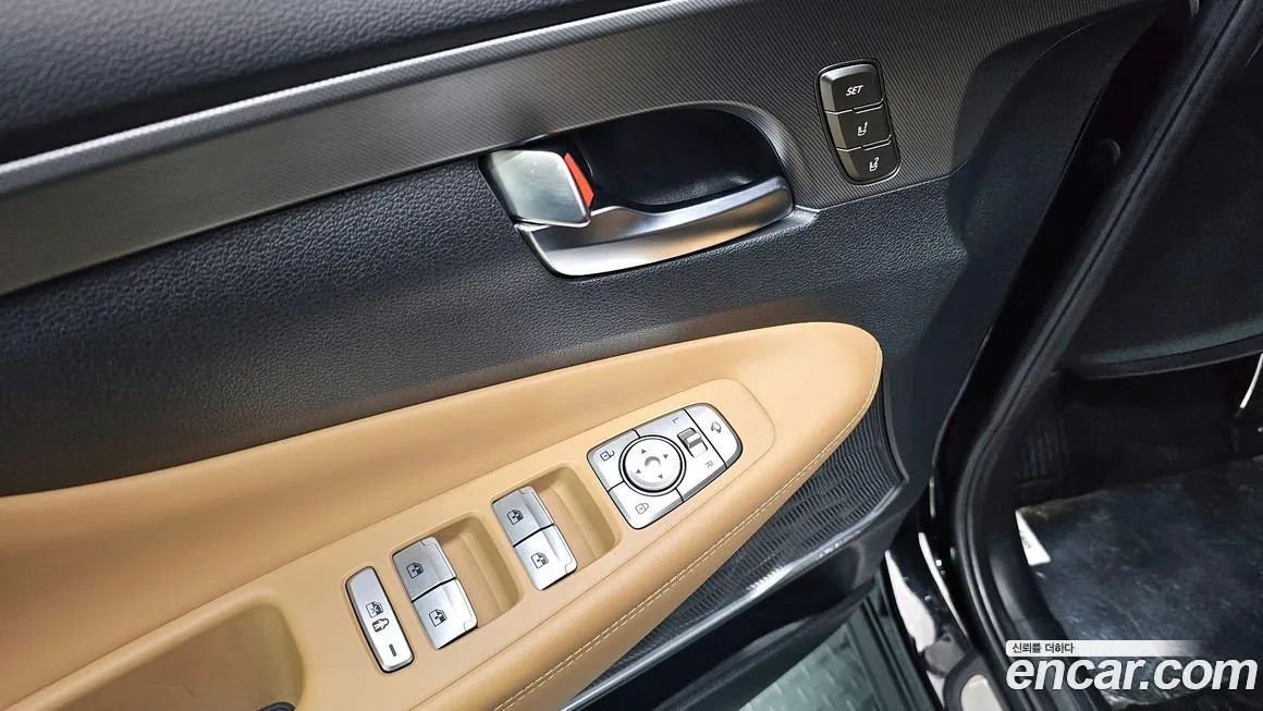 Hyundai Santafe — фото 8