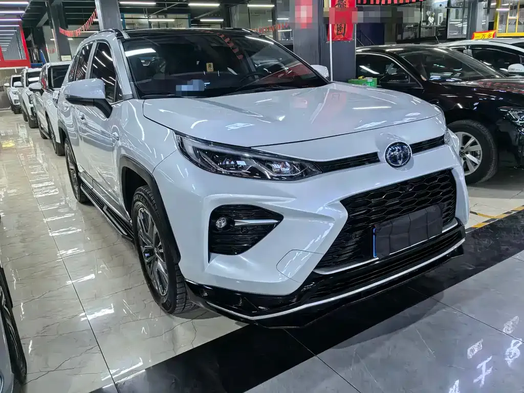 Toyota Wildlander 2023 из CN, фото 7