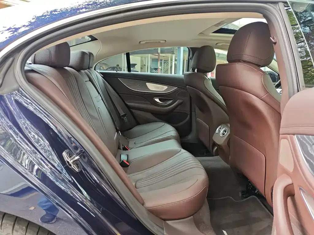 Mercedes-Benz CLS — фото 8
