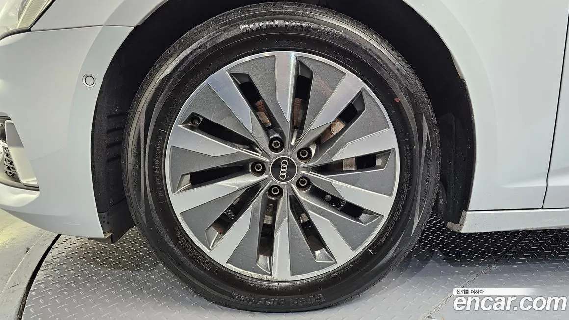 Audi A6 2021 из KR, фото 7