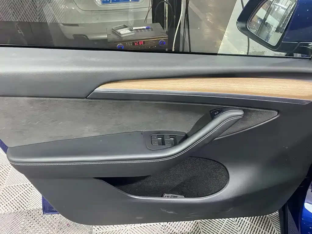 Tesla Model Y 2022 из CN, фото 8