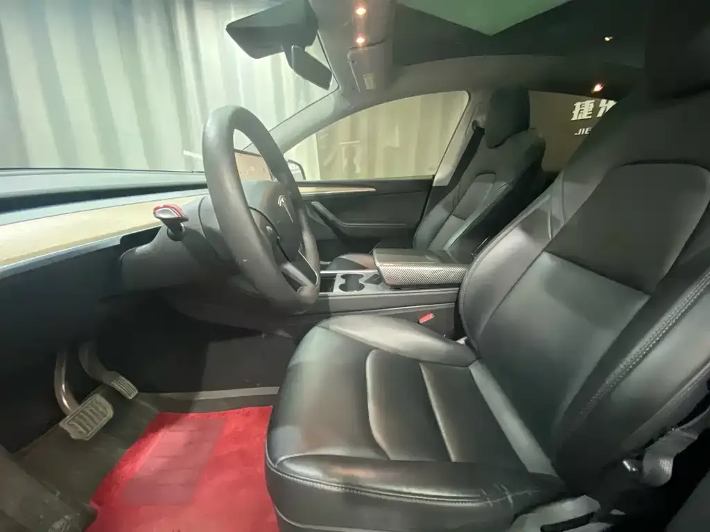 Tesla Model Y 2022 из CN, фото 9