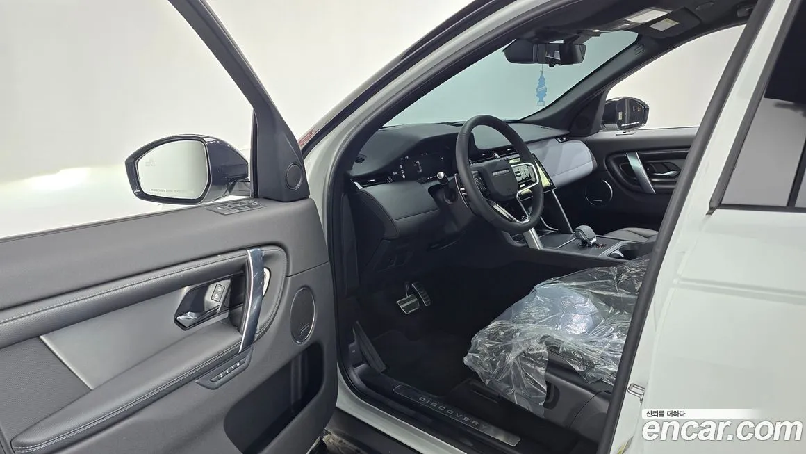 Land Rover Discovery Sport 2025 из KR, фото 10