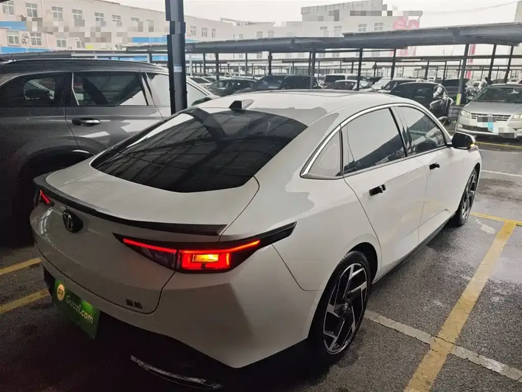 Changan Yida 2023 из CN, фото 9