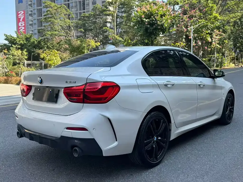 BMW 1 Series — фото 9