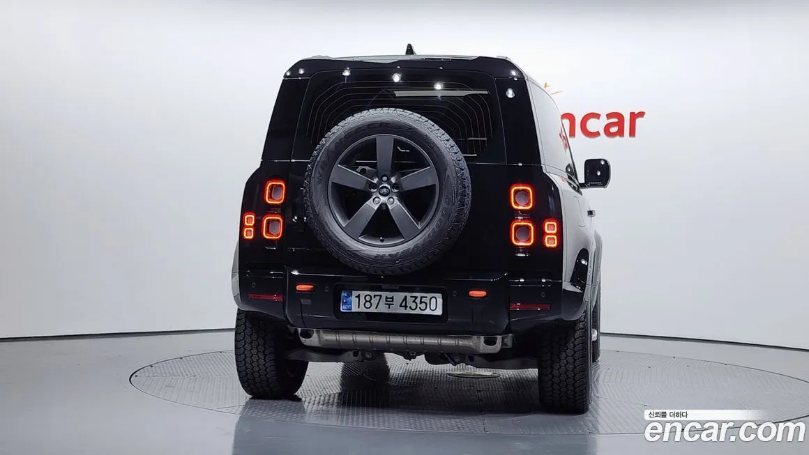 Land Rover Defender 2024 из KR, фото 4