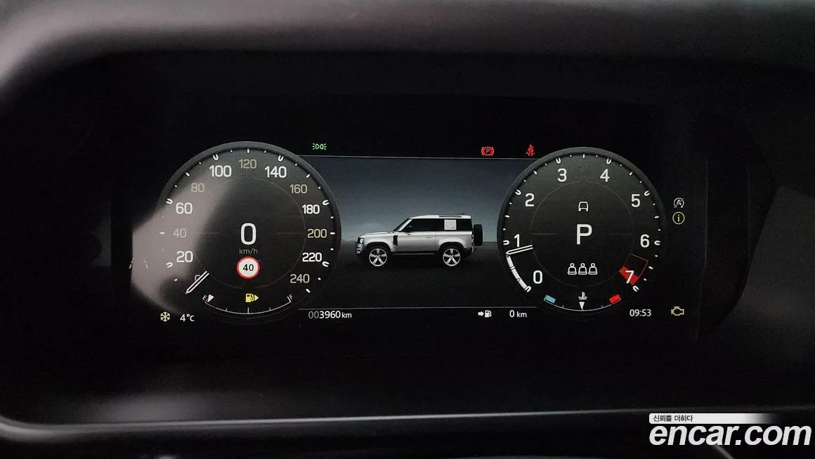 Land Rover Defender 2024 из KR, фото 8