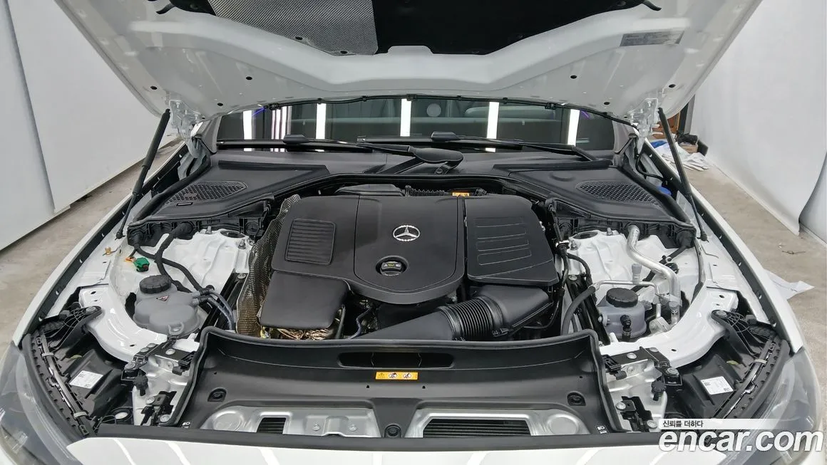 Mercedes-Benz E-Class 2025 из KR, фото 6