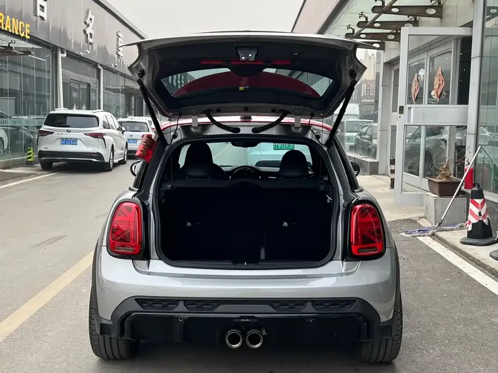 MINI Cooper (3-door) 2023 из CN, фото 5
