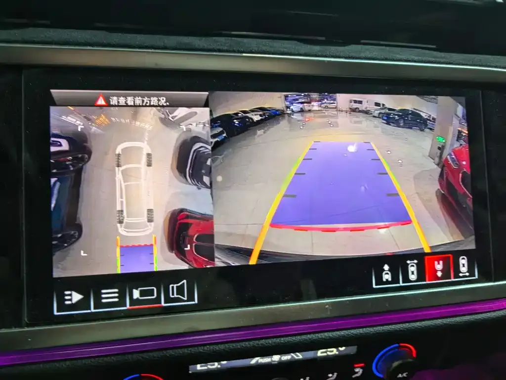 Audi Q3 2022 из CN, фото 3