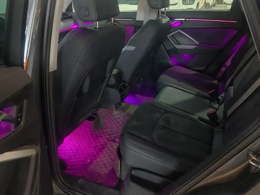 Audi Q3 2022 из CN, фото 2