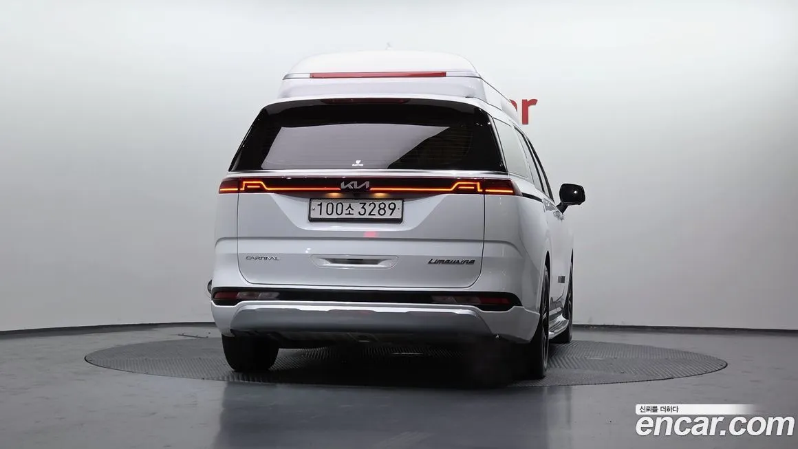 Kia Carnival 2023 из KR, фото 2