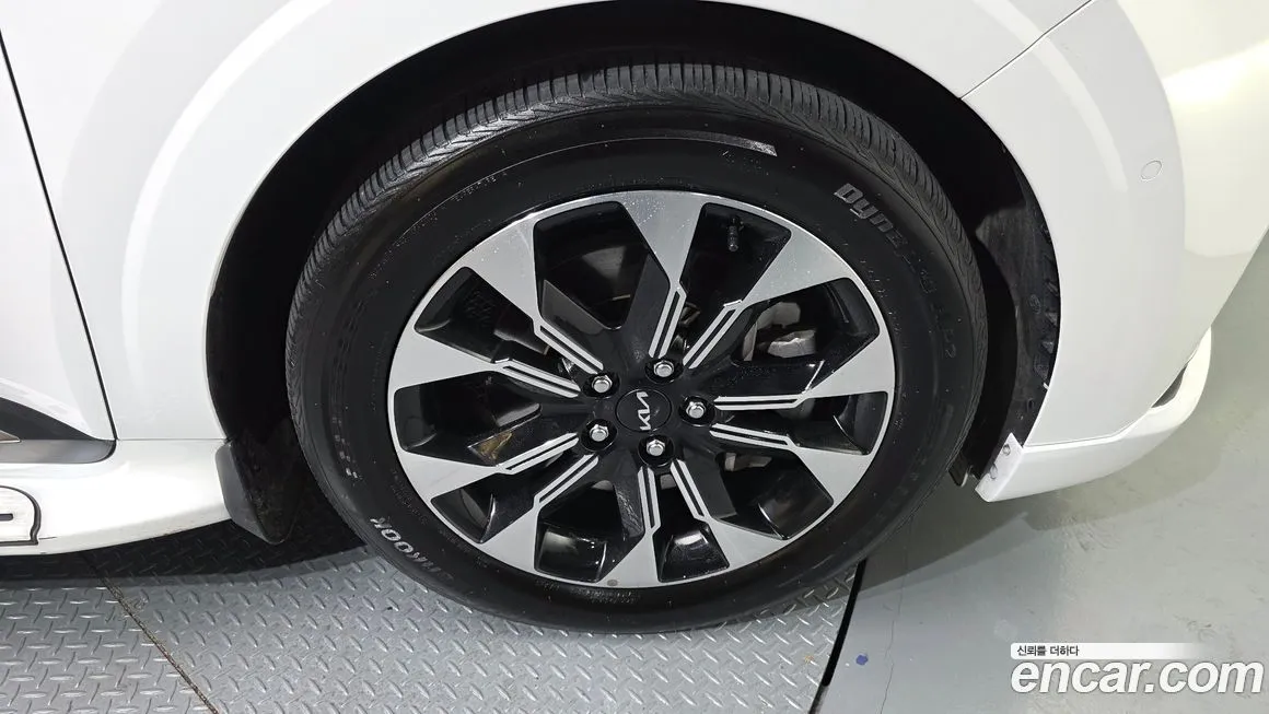Kia Carnival 2023 из KR, фото 4