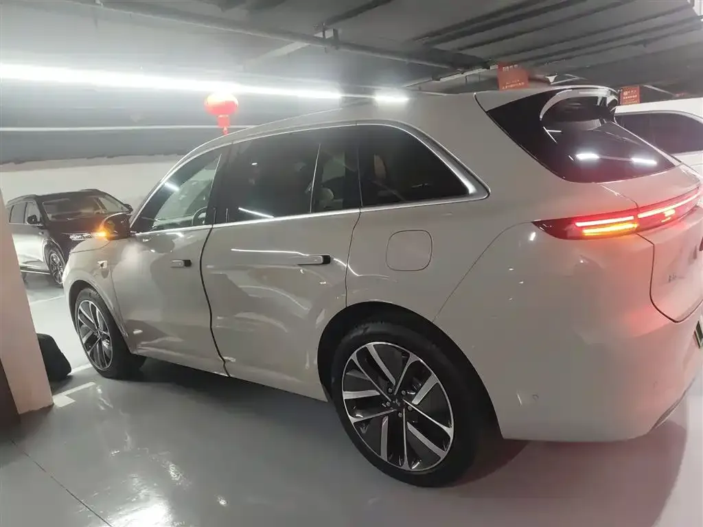 Li Auto L6 2024 из CN, фото 3