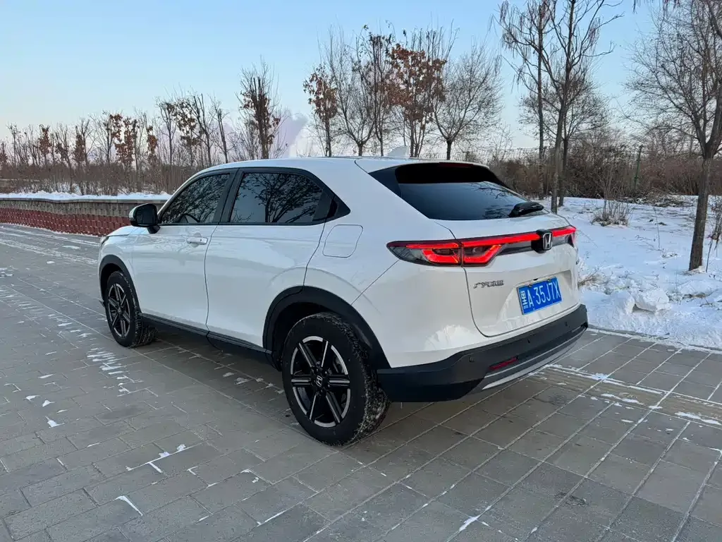 Honda Vezel 2023 из CN, фото 9