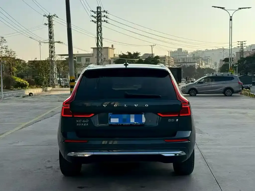 Volvo XC60 2022 из CN, фото 8