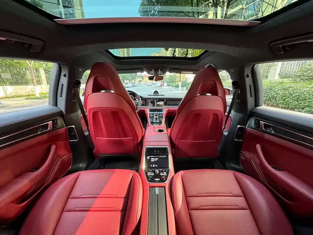 Porsche Panamera 2023 из CN, фото 2