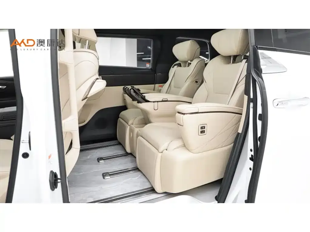Toyota Alphard 2024 из CN, фото 5