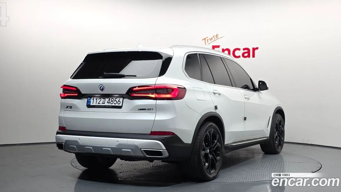 BMW X5 — фото 2