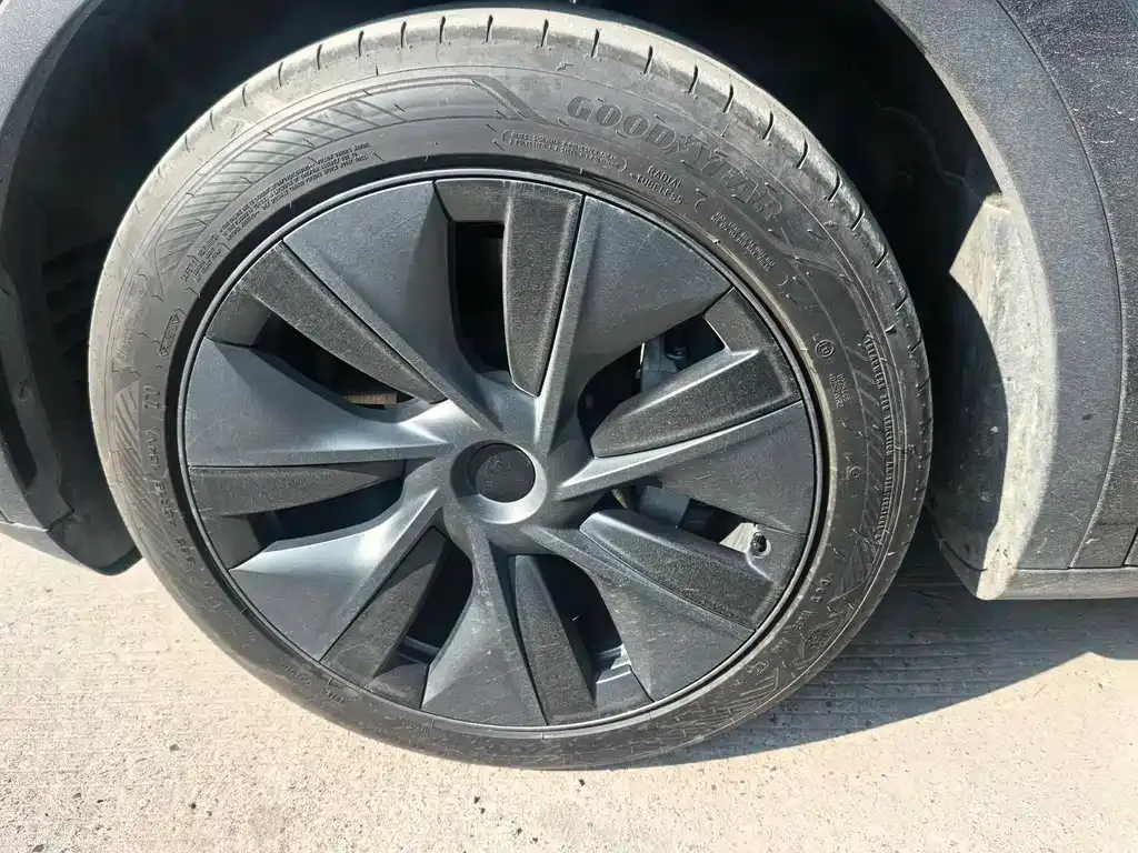 Tesla Model Y 2024 из CN, фото 10