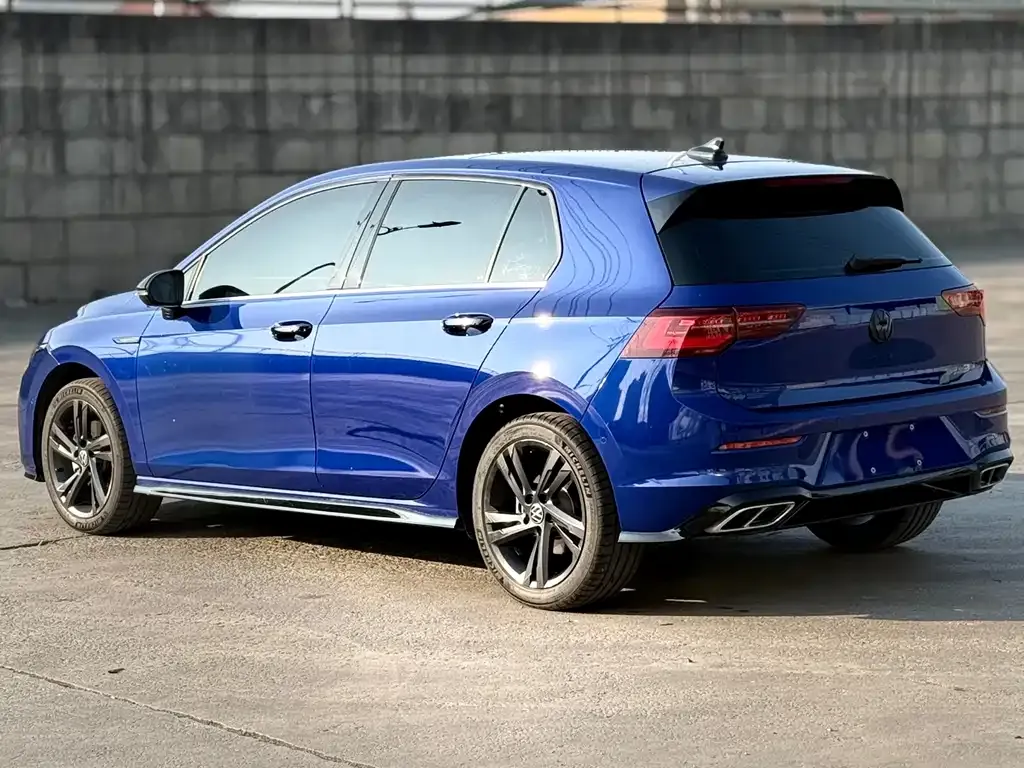 Volkswagen Golf 2021 из CN, фото 4