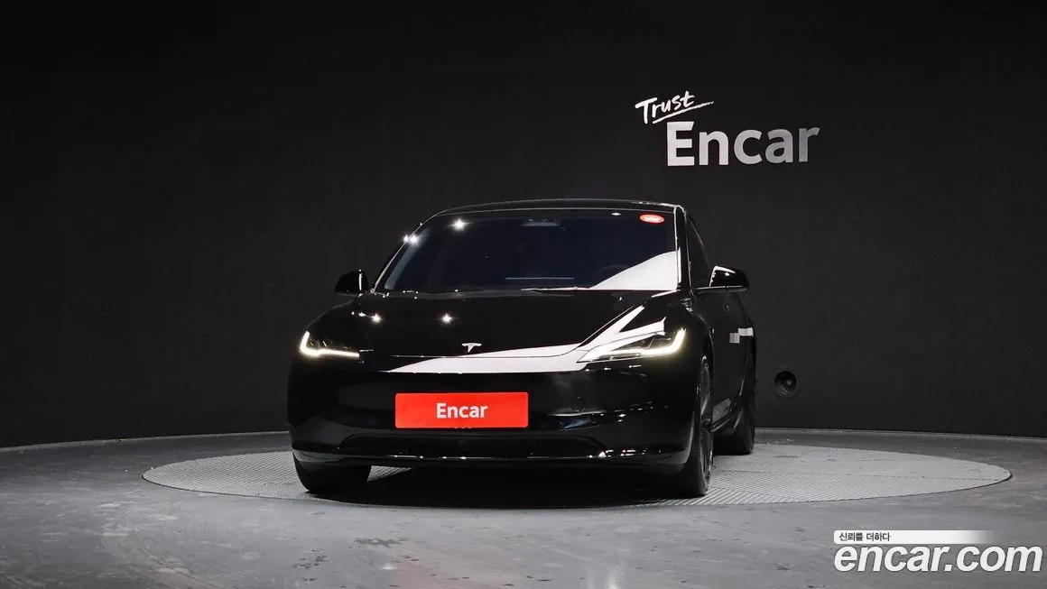 Tesla Model 3 2024 из KR, фото 4