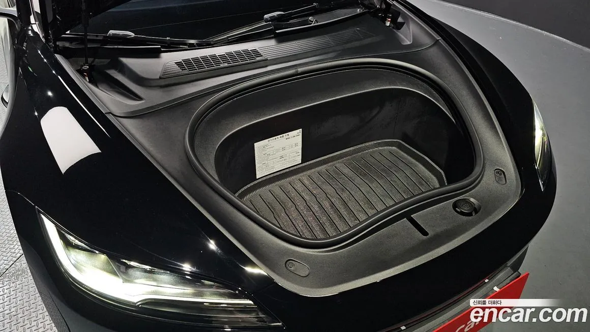 Tesla Model 3 2024 из KR, фото 9