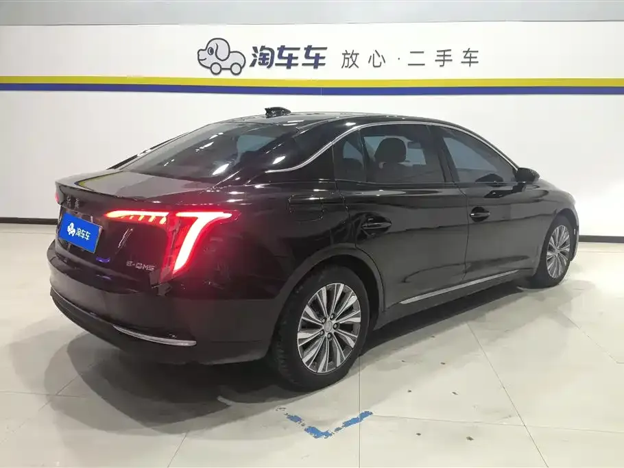 Hongqi E-QM5 2023 из CN, фото 2