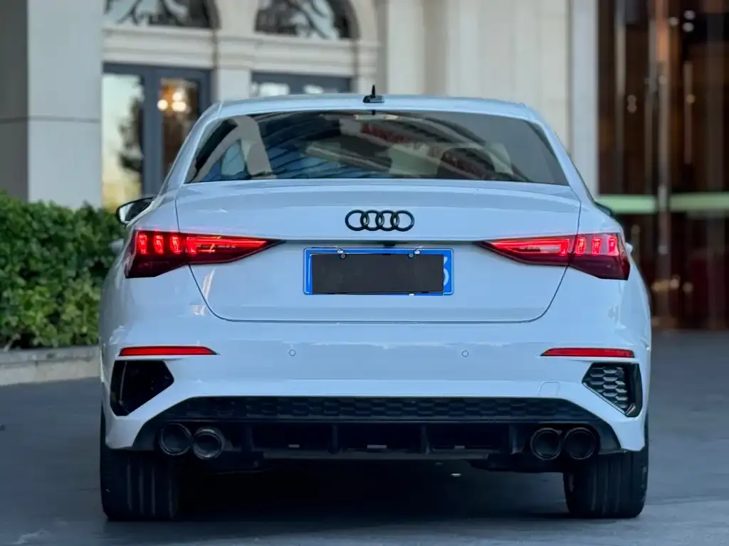 Audi A3 2023 из CN, фото 8