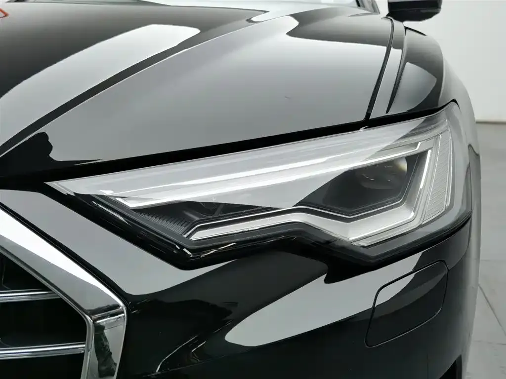 Audi A6L 2022 из CN, фото 4