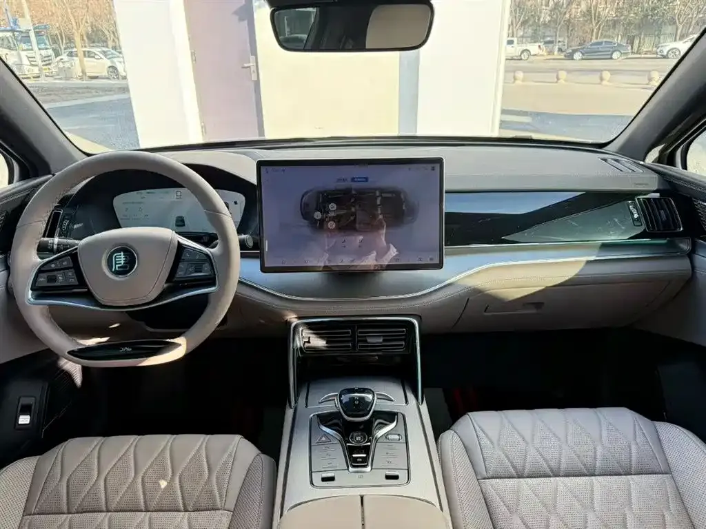 BYD Tang New Energy 2025 из CN, фото 7