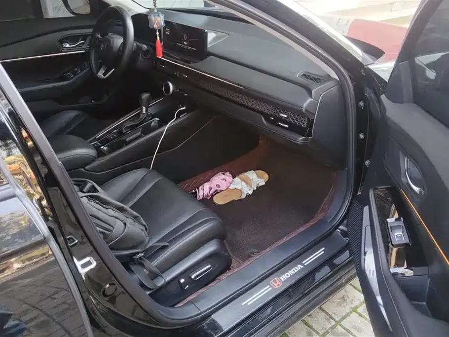 Honda Accord 2024 из CN, фото 6