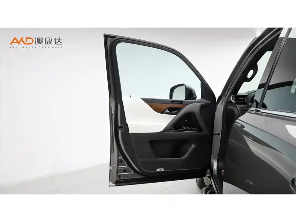 Lexus LX 2025 из CN, фото 3