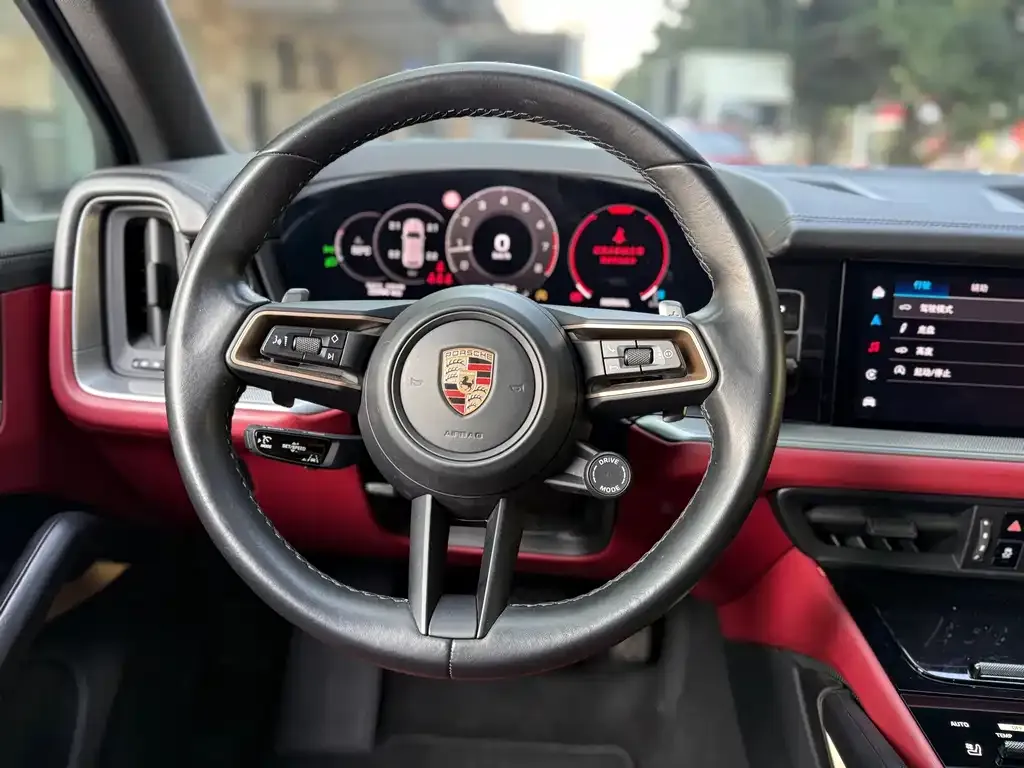 Porsche Cayenne 2024 из CN, фото 3