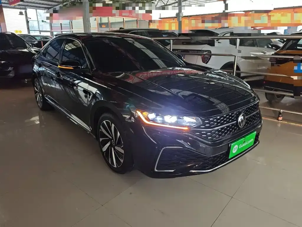 Volkswagen Passat 2023 из CN, фото 4