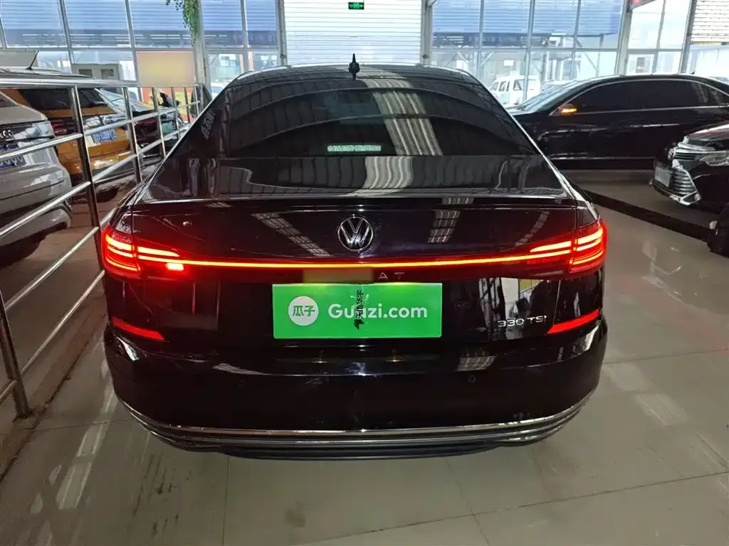 Volkswagen Passat 2023 из CN, фото 6