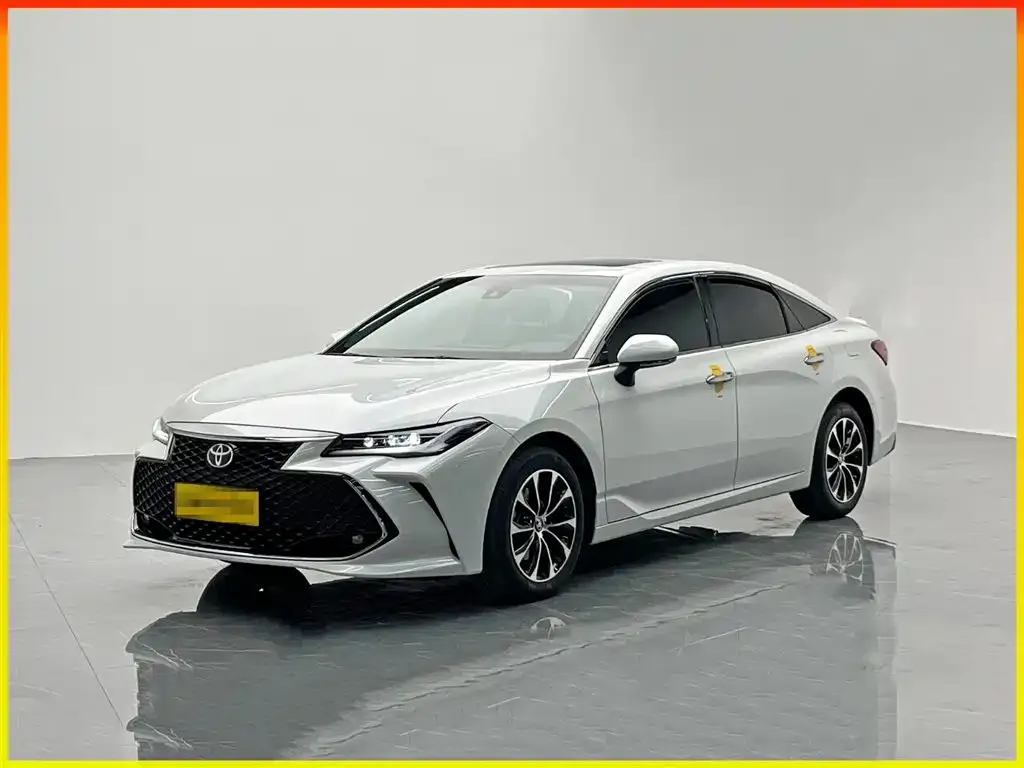 Toyota Avalon 2022 из CN, фото 1