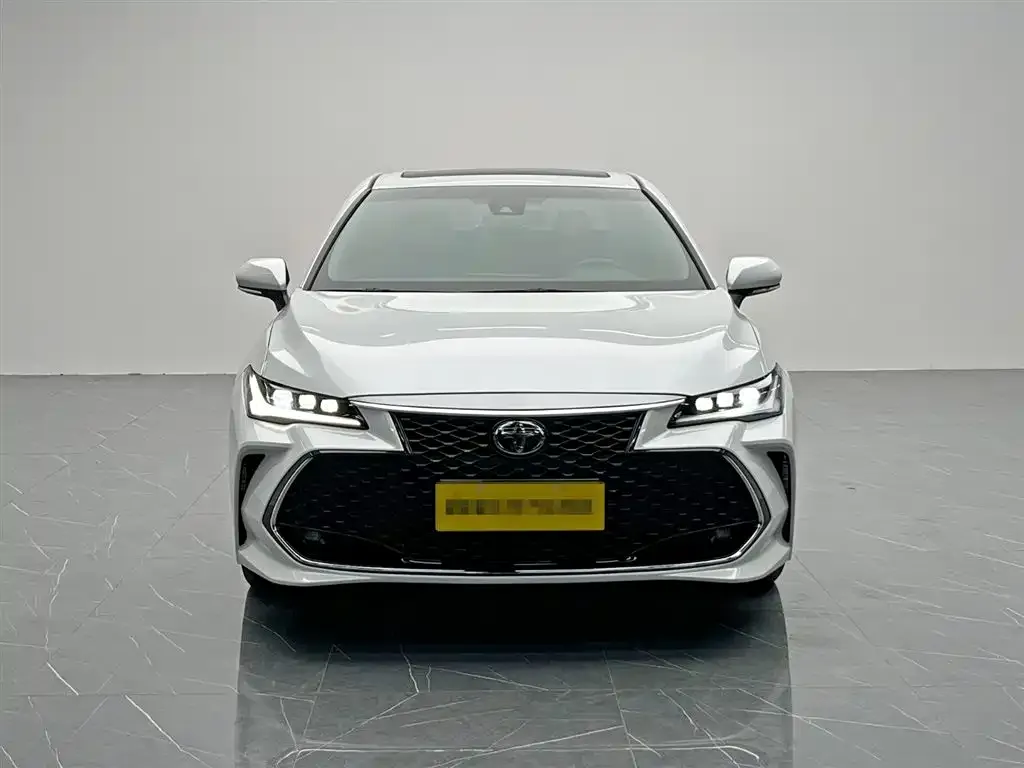 Toyota Avalon 2022 из CN, фото 3