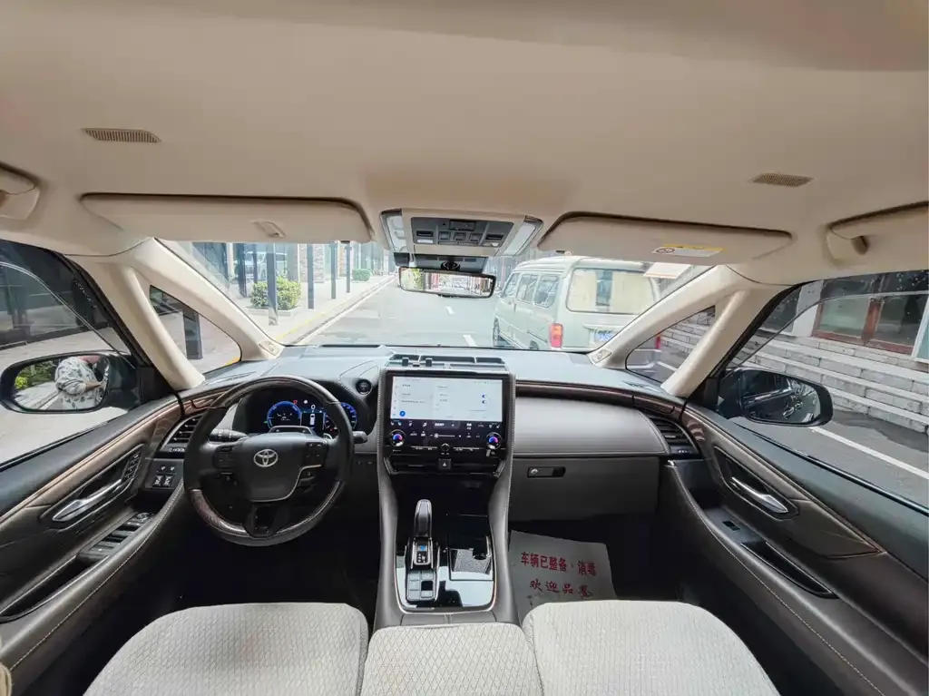 Toyota Alphard 2024 из CN, фото 5
