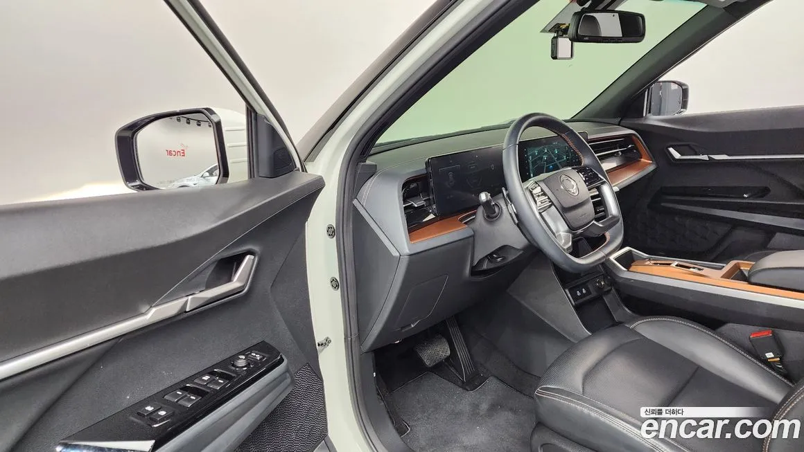 KG Mobility (Ssangyong) Torres 2025 из KR, фото 4
