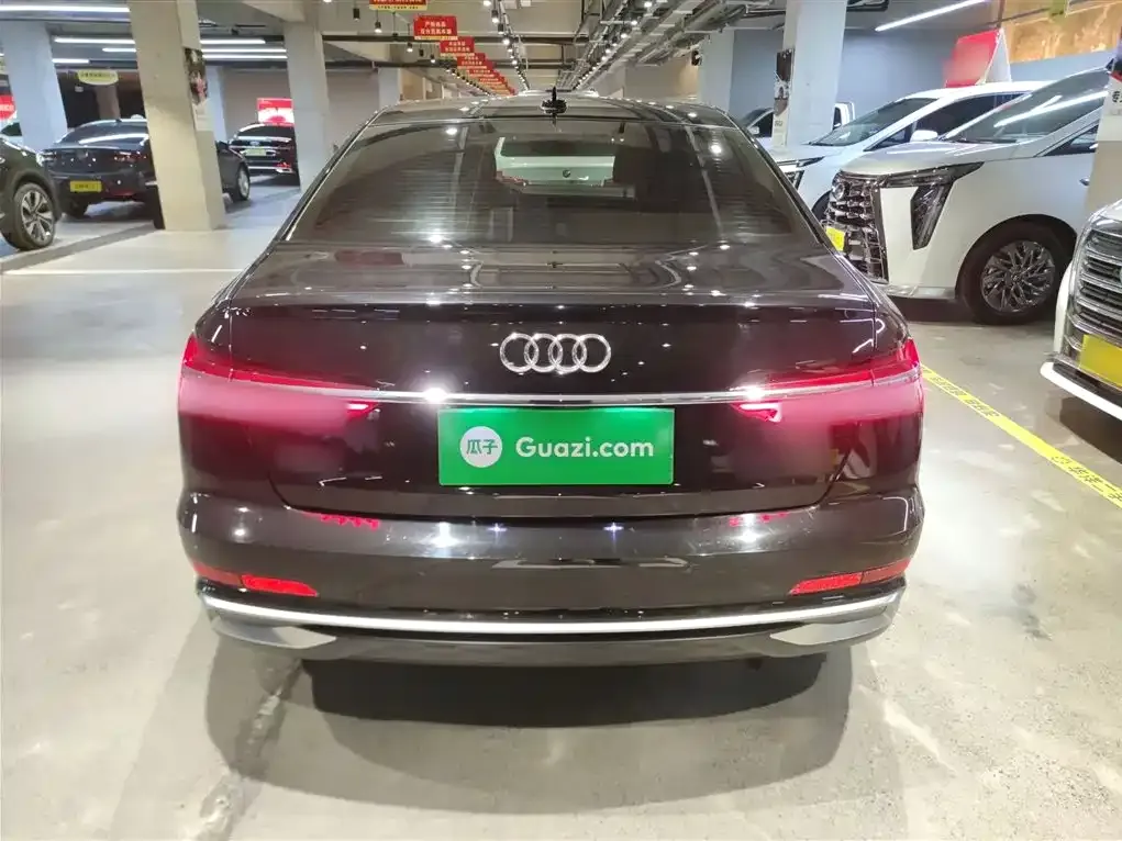 Audi A6L 2024 из CN, фото 2