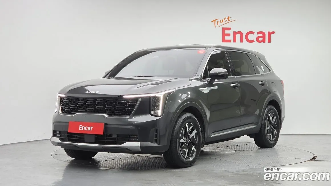 Kia Sorento — фото 1