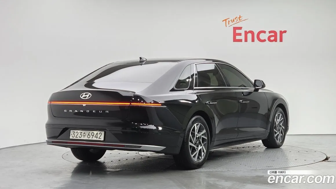 Hyundai Grandeur 2023 из KR, фото 7