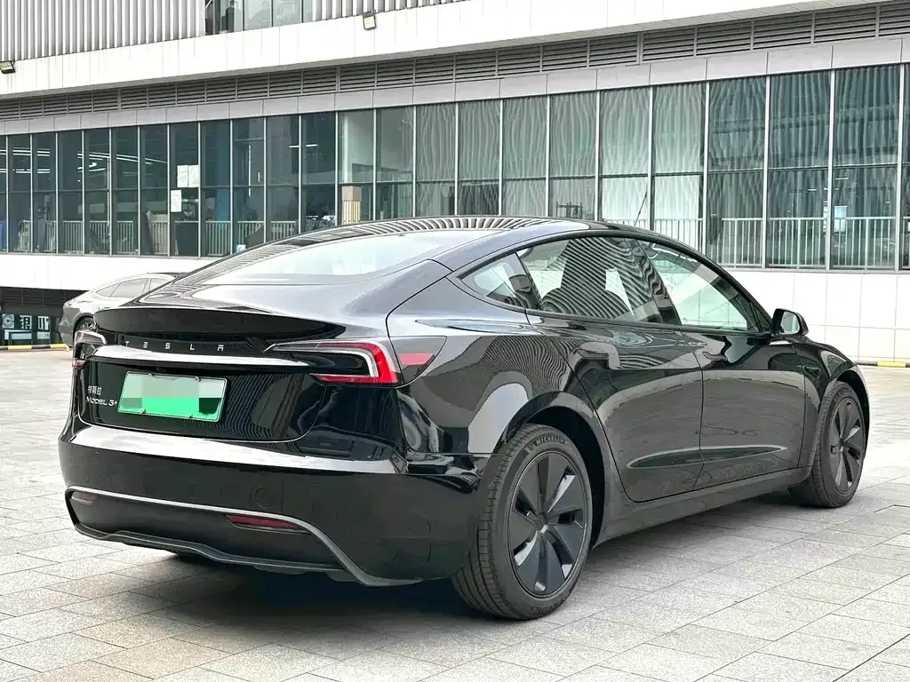Tesla Model 3 2024 из CN, фото 7