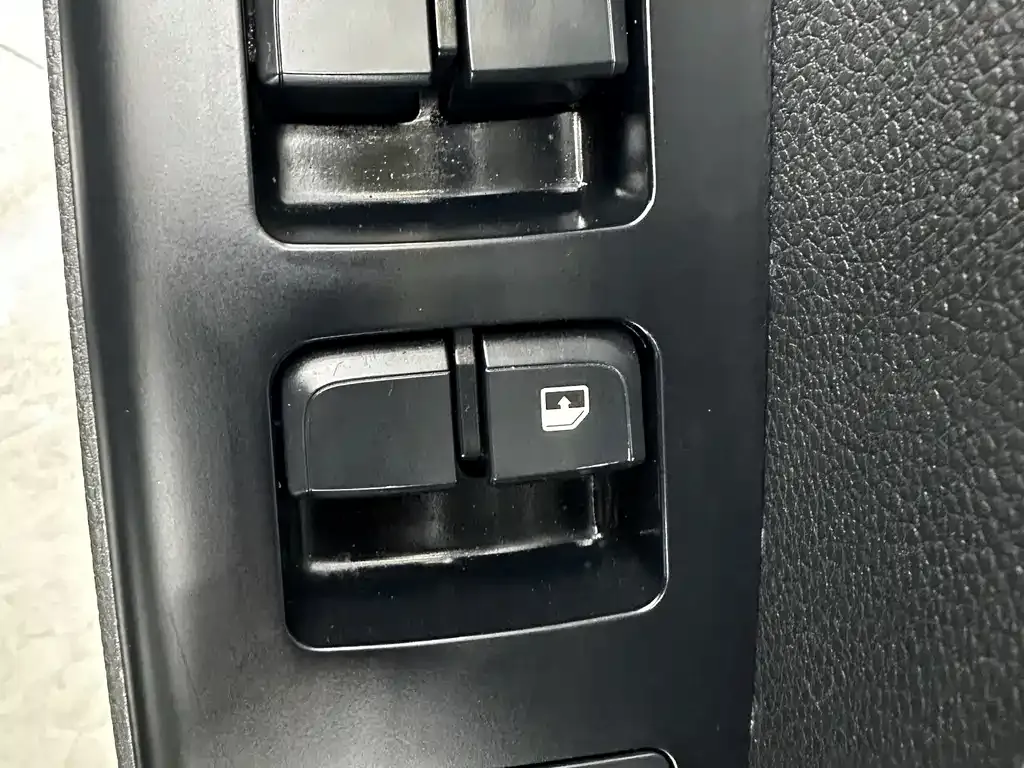 Kia KX1 2022 из CN, фото 5