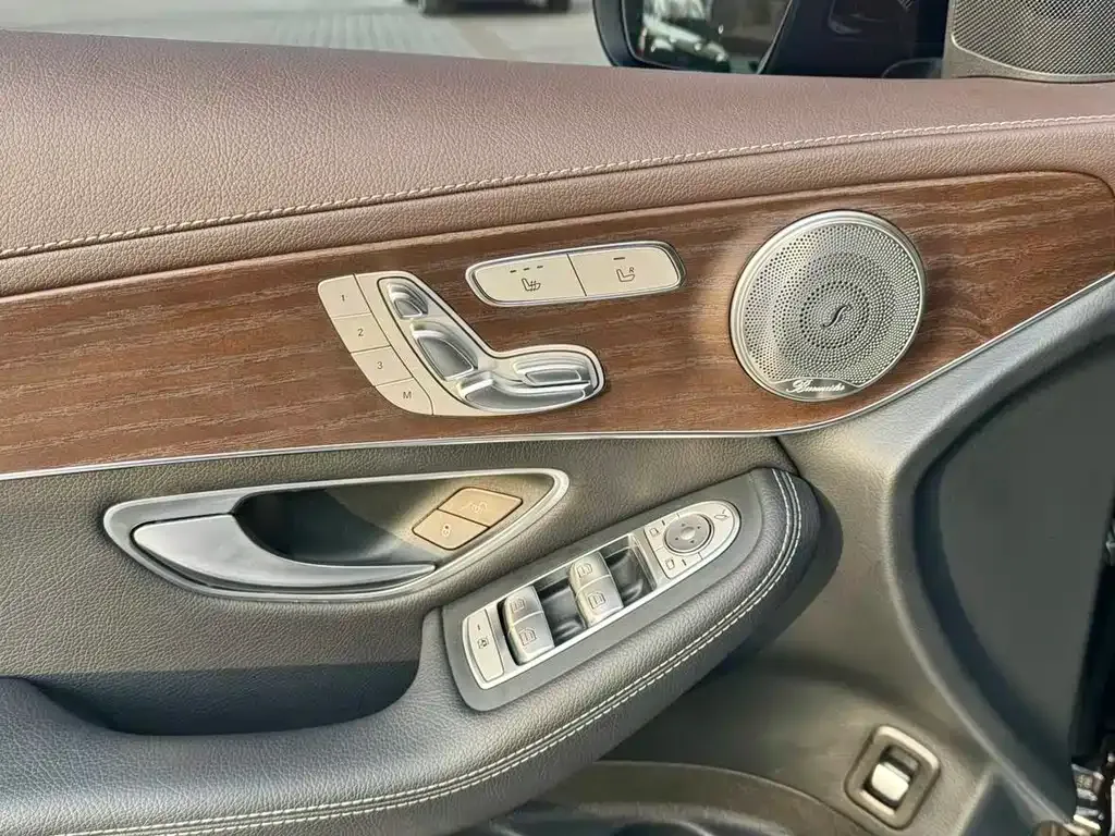 Mercedes-Benz GLC 2022 из CN, фото 9