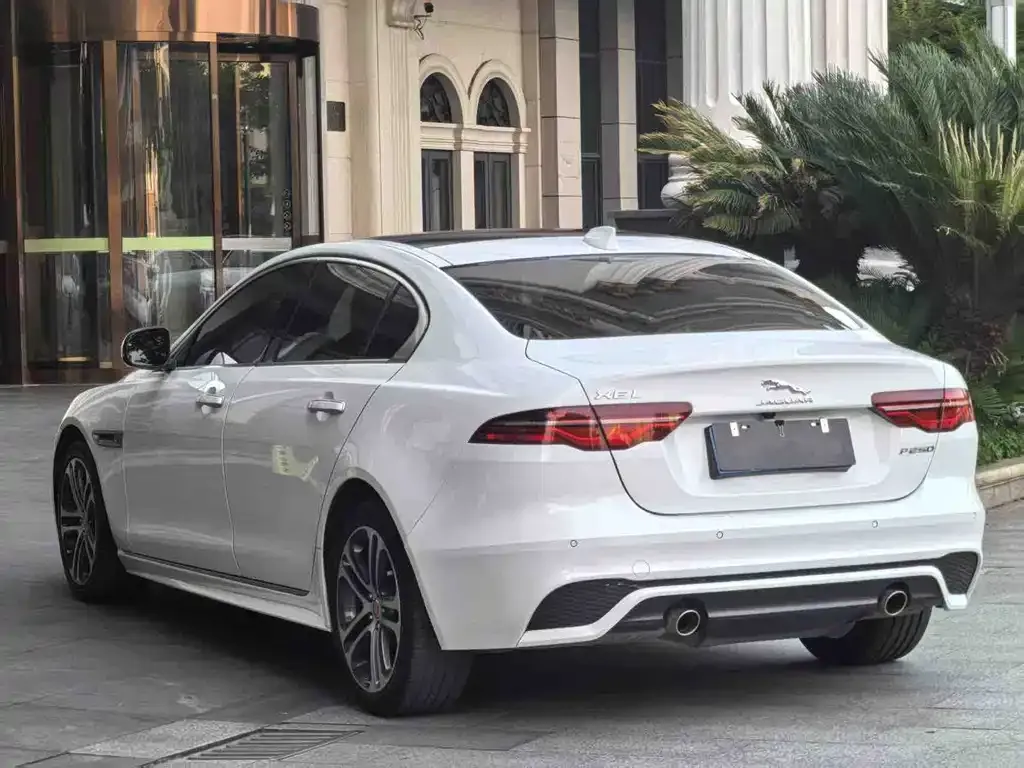 Jaguar XEL 2023 из CN, фото 10