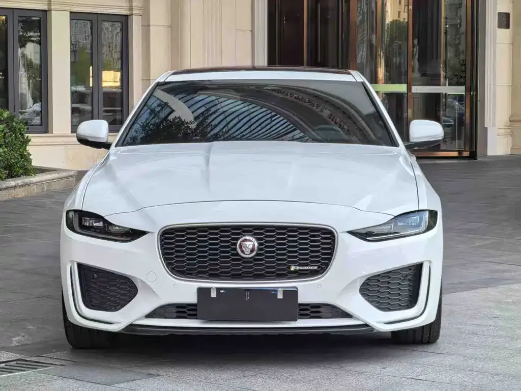 Jaguar XEL 2023 из CN, фото 2