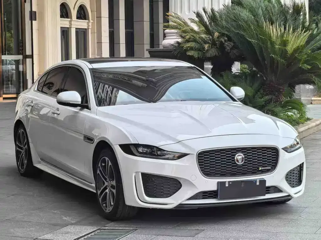 Jaguar XEL 2023 из CN, фото 3